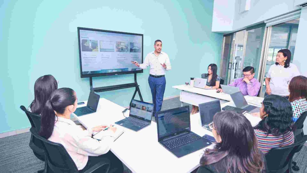 training penjualan