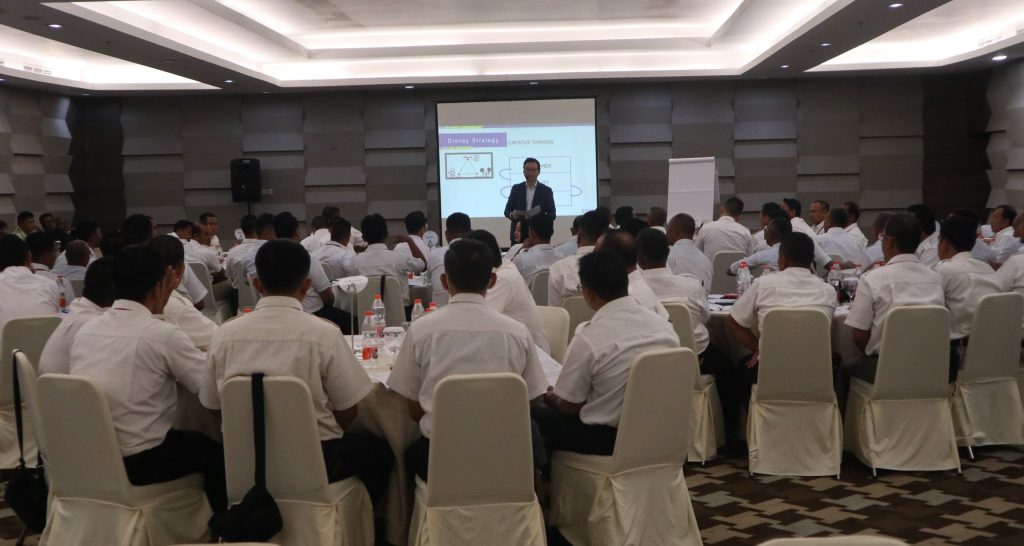 PELATIHAN SALES